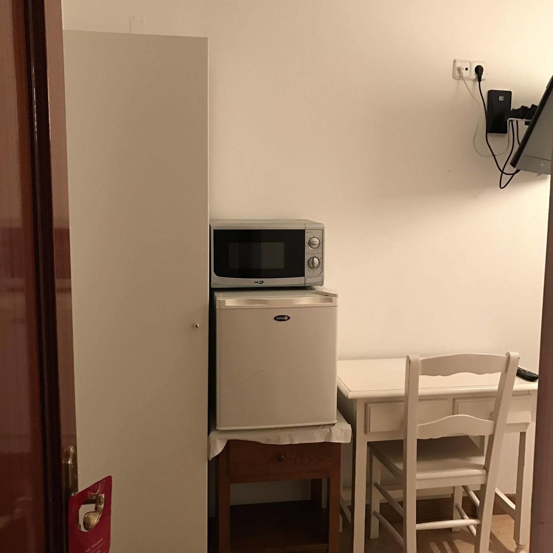 马德里 星星旅馆酒店 外观 照片